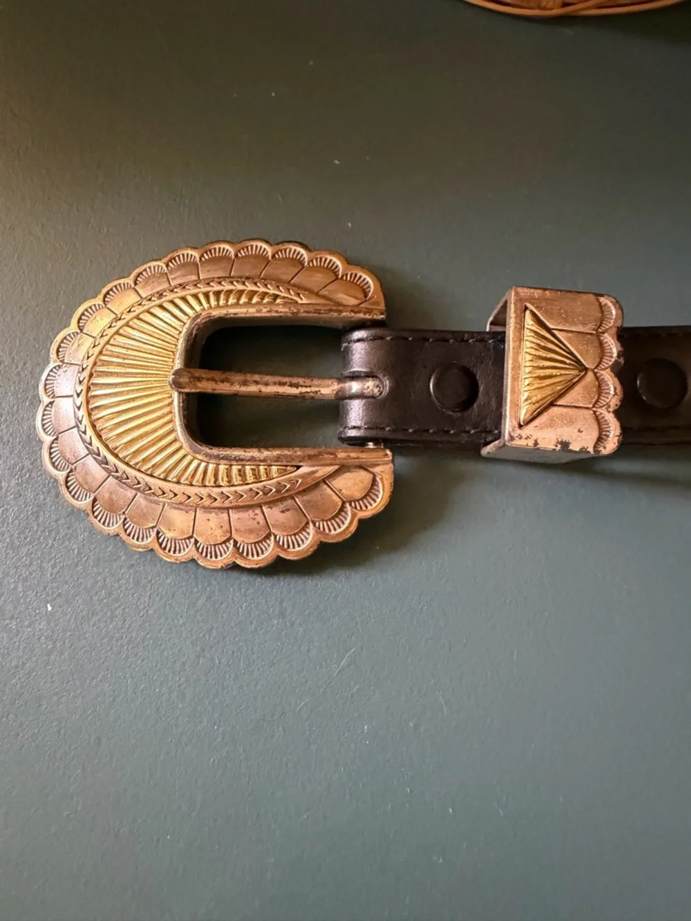 VTG 90s Tony Lama Black Leather Concho Belt - Scalloped Two Tone Buckle size 26 - Picture 5 of 5